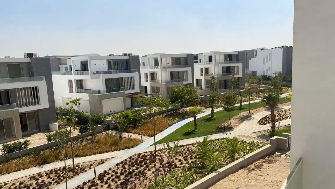 Ready to Move 3-Bed Apartment - Core &amp; Shell