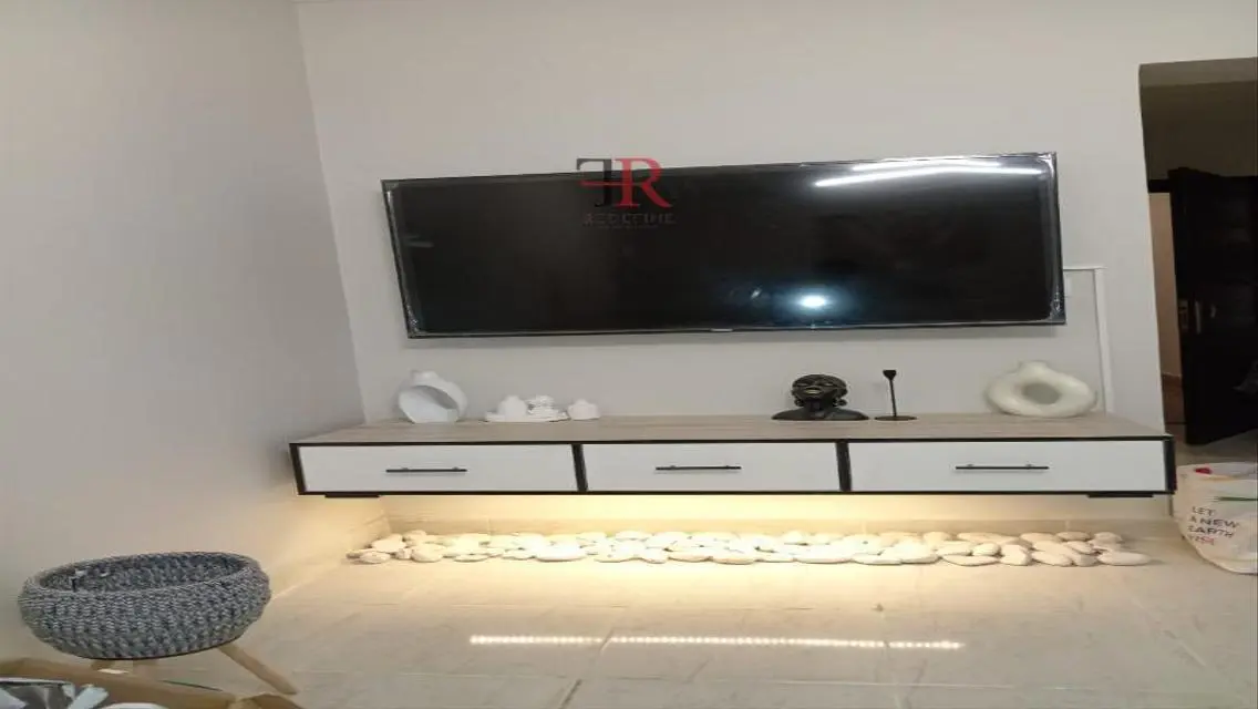 شقه سوبر لوكس بفرش مودرن وحديقه رائعه