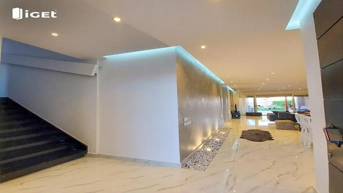 شاليه للايجار في هاسيندا باي علي الجولف قريب للبحر