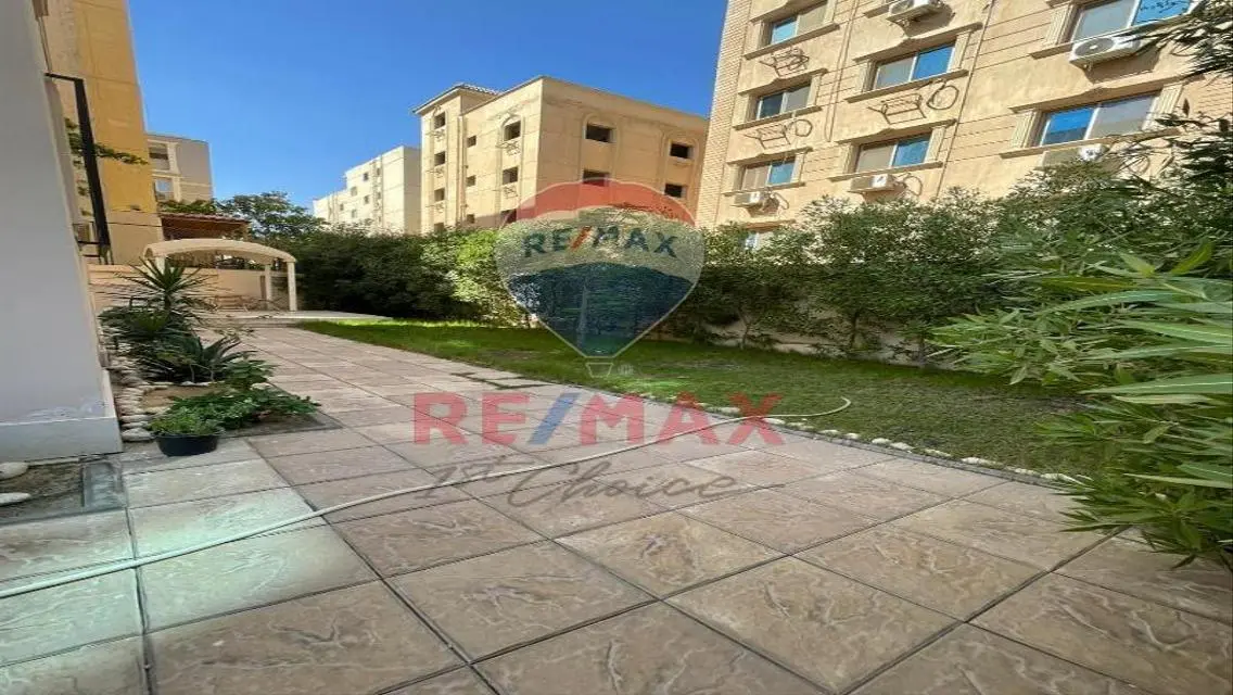 فرصة للبيع مبني كامل دقائق من الجامعة الامريكية