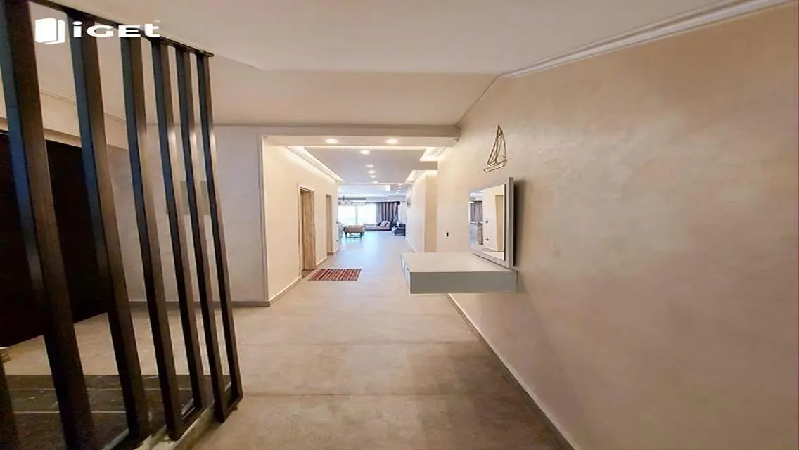 شاليه للايجار في هاسيندا باي قريب لي حمام السباحه.