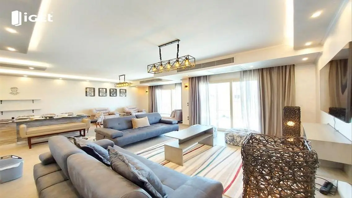 شاليه للايجار في هاسيندا باي قريب لي حمام السباحه.