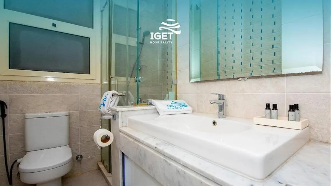 ground Chalet for rent in hacienda bay with garden