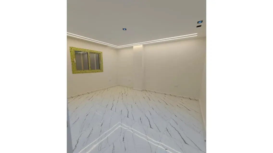 بأقل الاسعار لسرعه البيع بموقع مميز جدا 