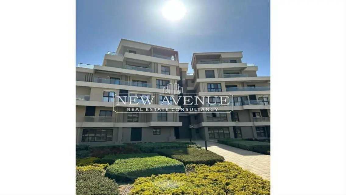 Apartment 3 bedrooms  Ready to move - Sky Condos