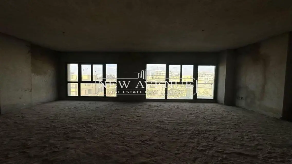 Apartment 3 bedrooms  Ready to move - Sky Condos