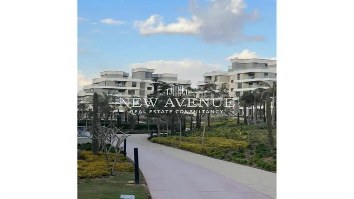 Apartment 3 bedrooms  Ready to move - Sky Condos