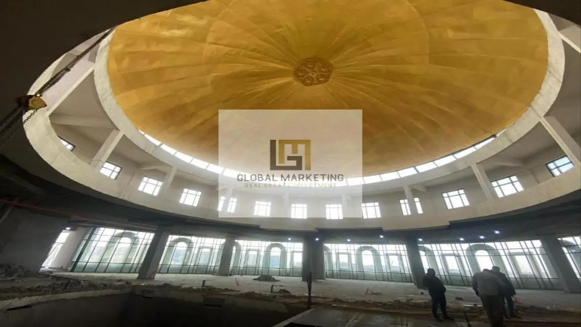 مunit جديد بمساحة 3000 متر متاحة للإيجار