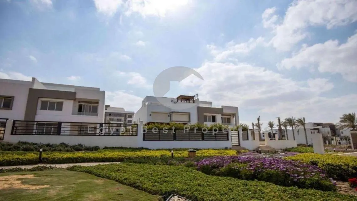 امتلك فيلا فى هايد بارك التجمع بالتقسيط ع 10سنوات