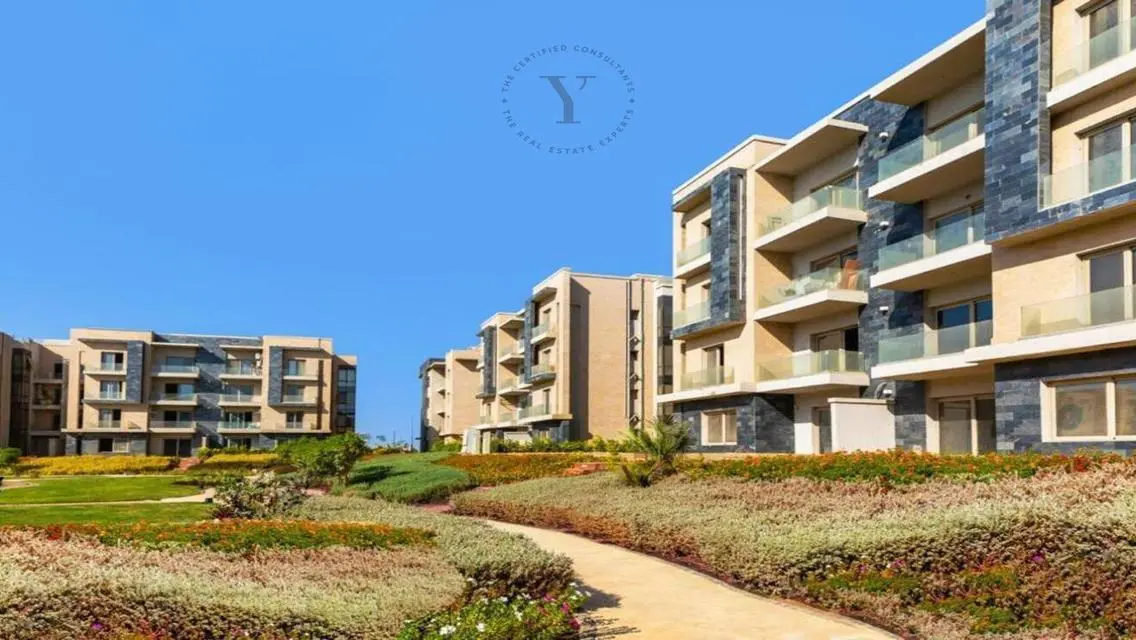 Apartment With Fountain View Forsale In New Cairo