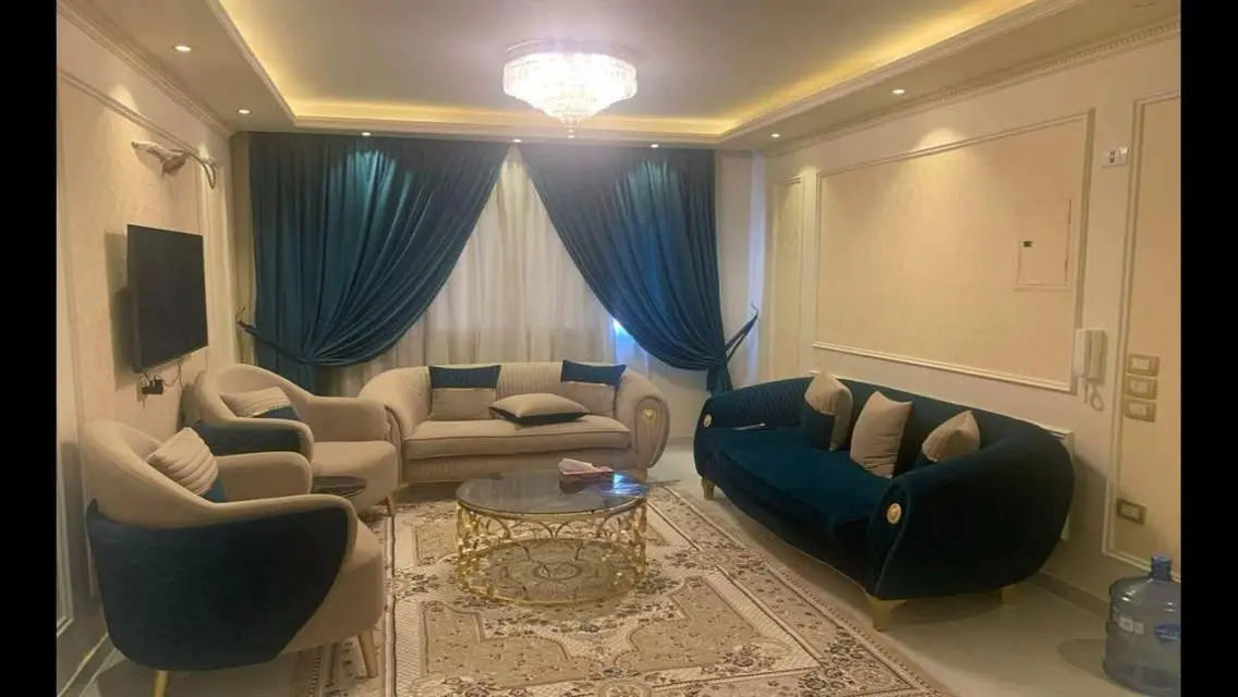 شقه للايجار باقل سعر متشطبه سوبر لوكس ..