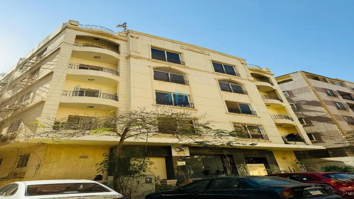فرصة استثمار رائعة في عقار رئيسي