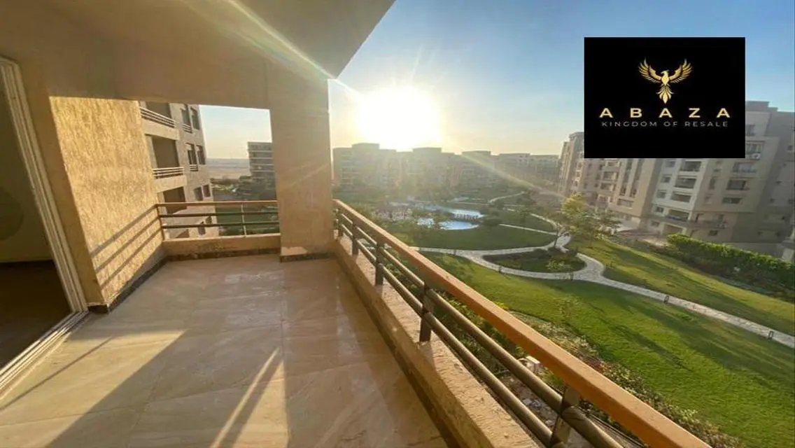 شقه فاخره للبيع في كمبوند ذا سكوير