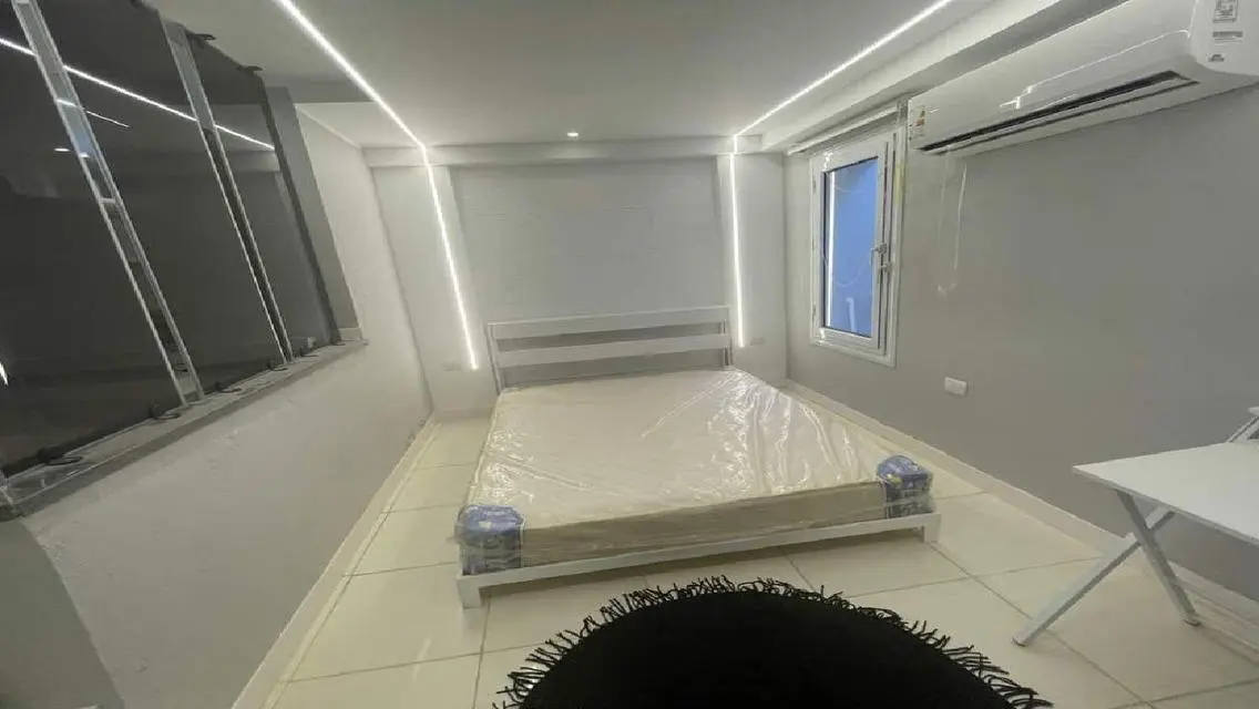 ستوديو مفروش للإيجار الحى الرابع بجاردن