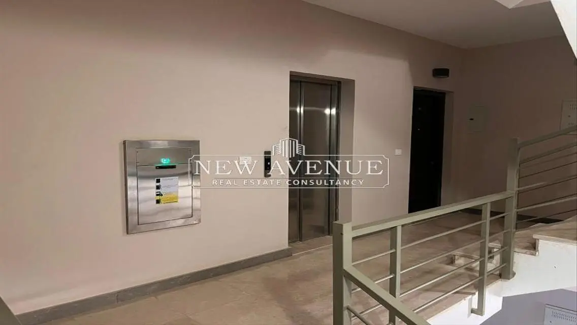 Fully finished Apartment in Fifth square New Cairo