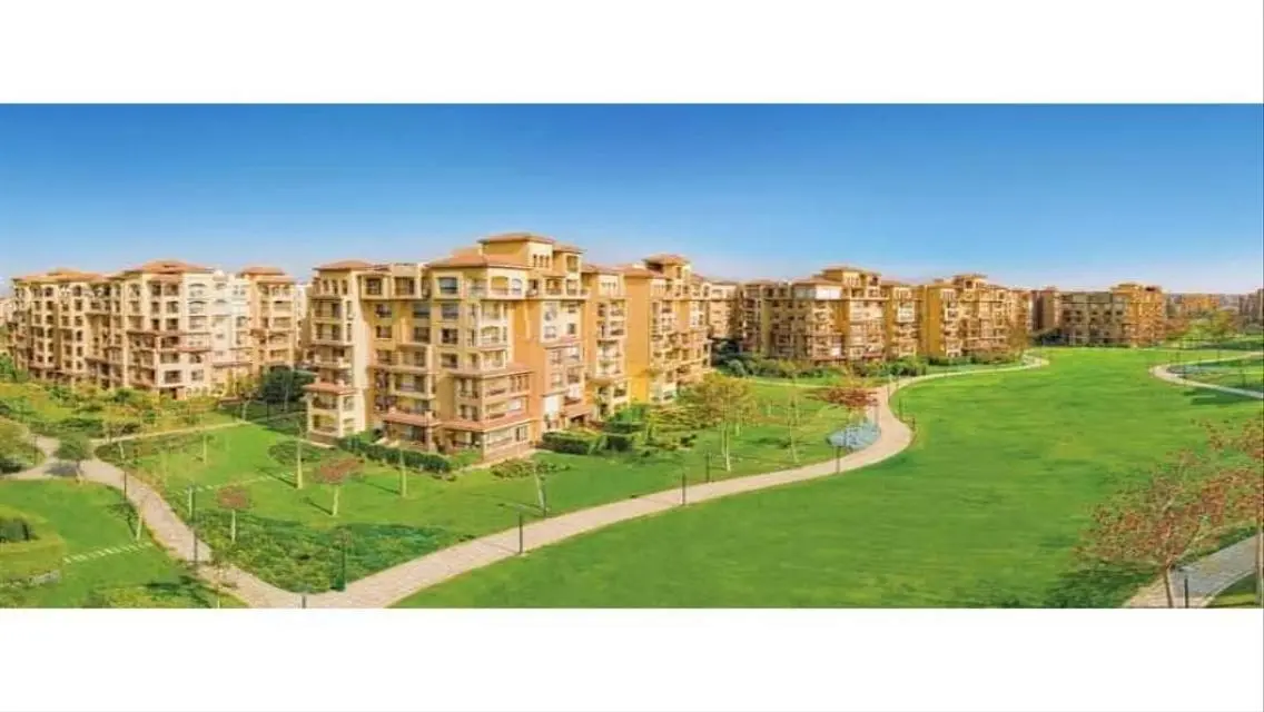 211 sqm with a stunning wide garden view in one of