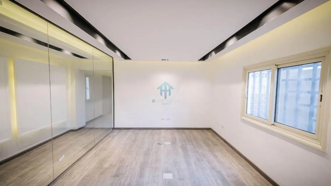 Luxurious Apartment with 350 sqm in the City Center