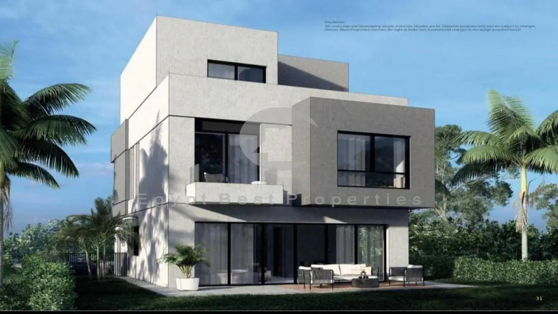 LAST VILLA IN THE CREST WITH A VERY PRIME LOCATION