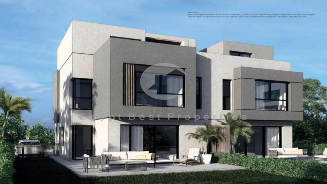 LAST VILLA IN THE CREST WITH A VERY PRIME LOCATION