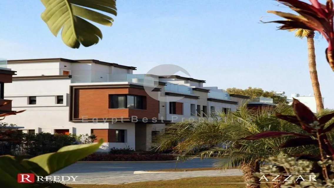 Amazing villa, azzar prime location10y installment