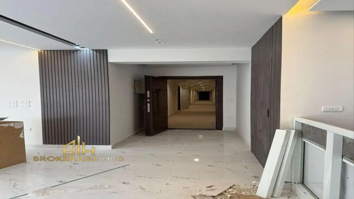 Luxury 200 SQM Apartment in Mina 30, 3 Bedrooms, 2 Receptions