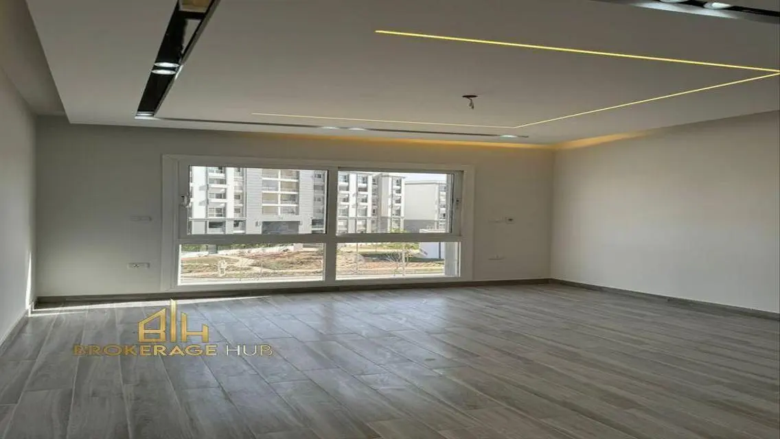 Luxury 200 SQM Apartment in Mina 30, 3 Bedrooms, 2 Receptions