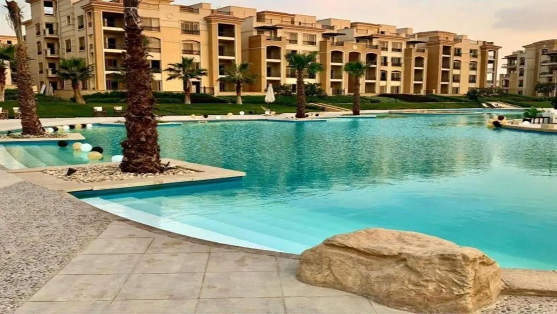 عقار فاخر في ستون بارك