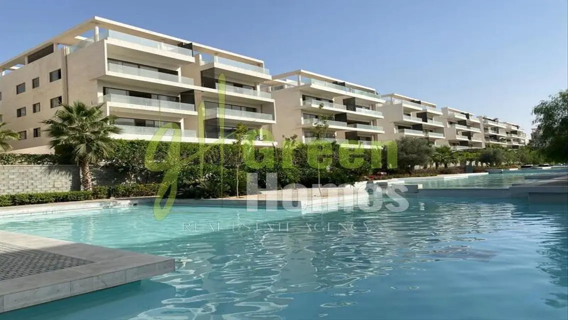 Prime Apartment for sale in lake view Residence2