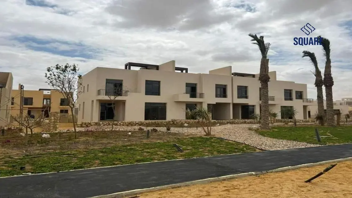 بأقل سعر في الماركت تاون هاوس بأميز موقع في وايت