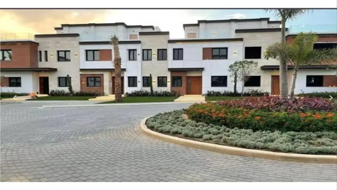 town house corner for sale at azzar 1 at