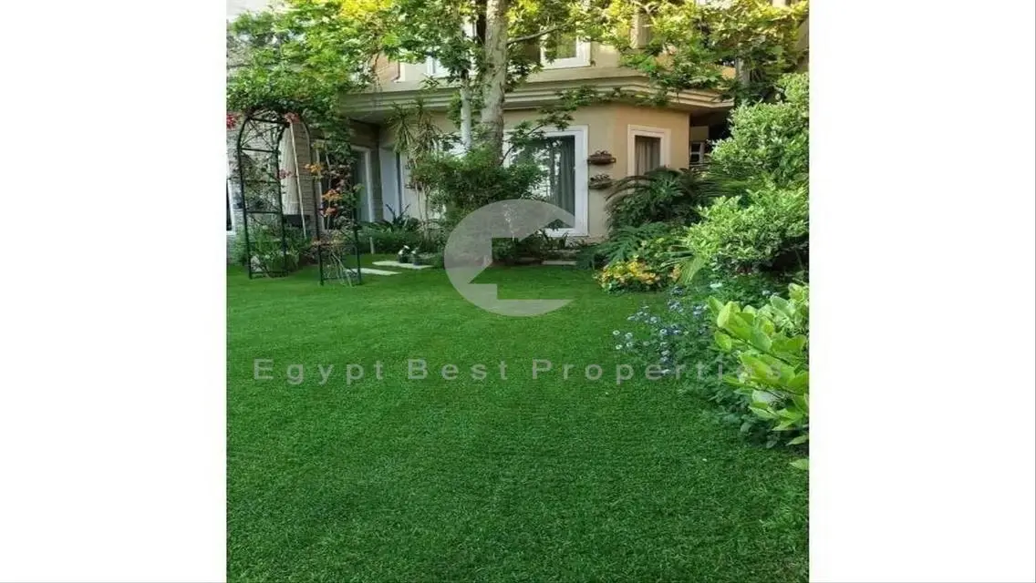 فيلا بموقع مميز، حديقة خاصة في سراي