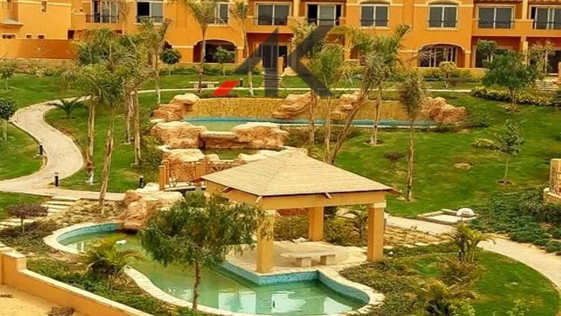 Twin House L350m For Sale in Dyar Park