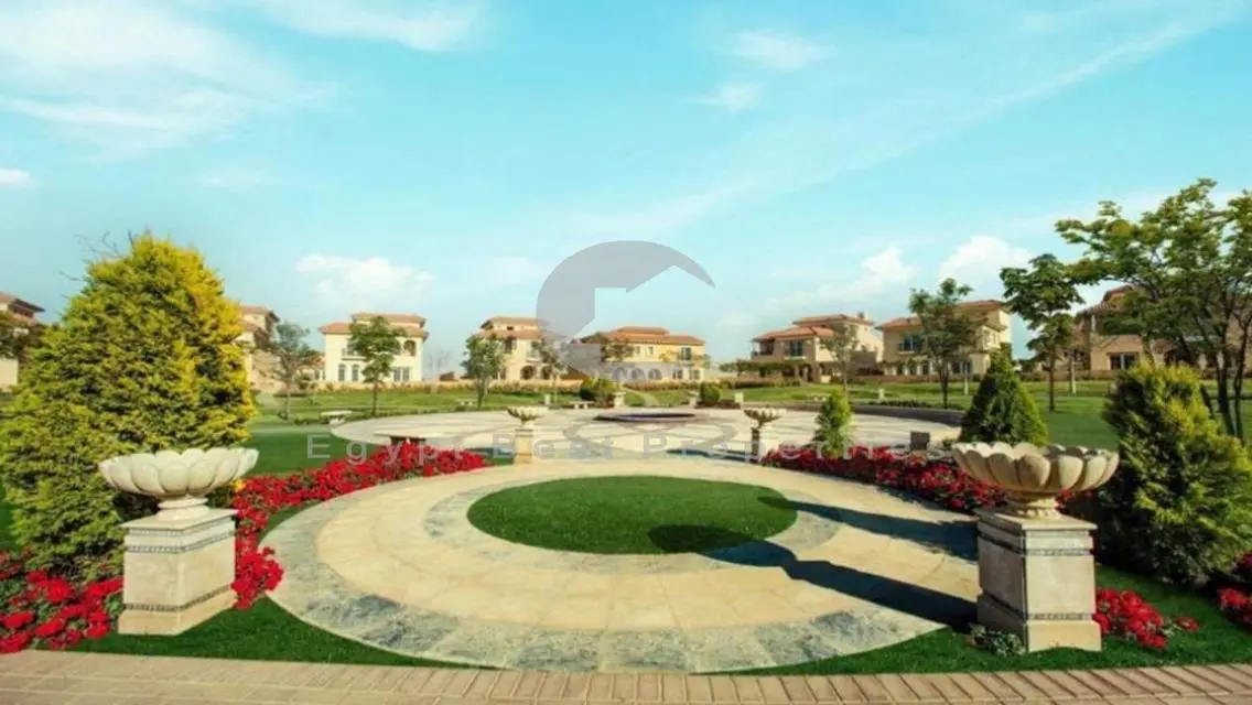 HYDE PARK /LIMITED OFFER /PHASE ONE /VILLAS /10YRS