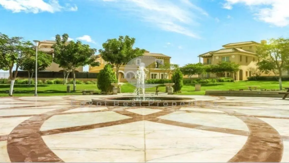 HYDE PARK /LIMITED OFFER /PHASE ONE /VILLAS /10YRS