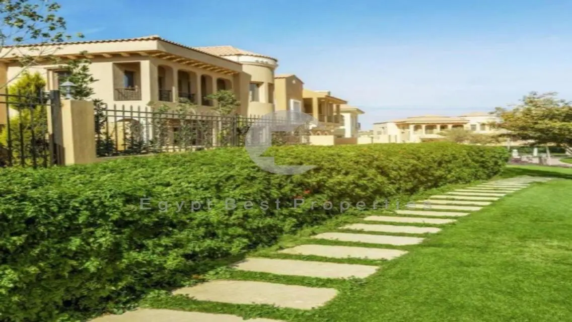 HYDE PARK /LIMITED OFFER /PHASE ONE /VILLAS /10YRS