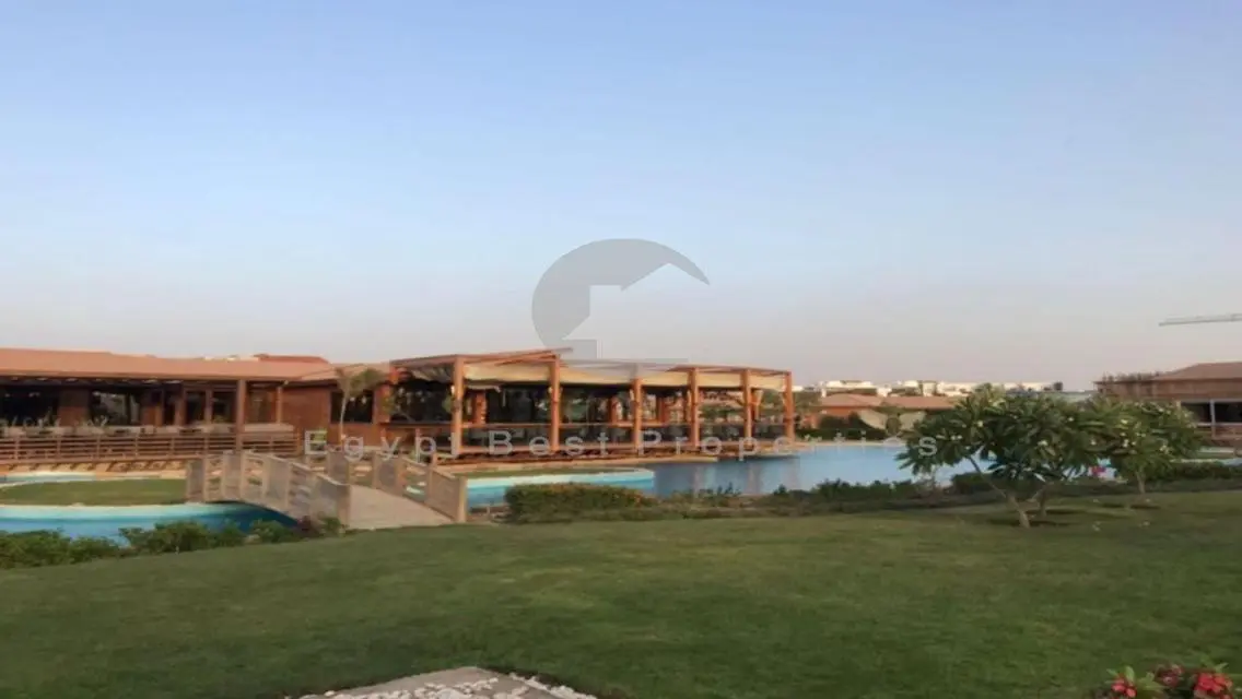 HYDE PARK /LIMITED OFFER /PHASE ONE /VILLAS /10YRS