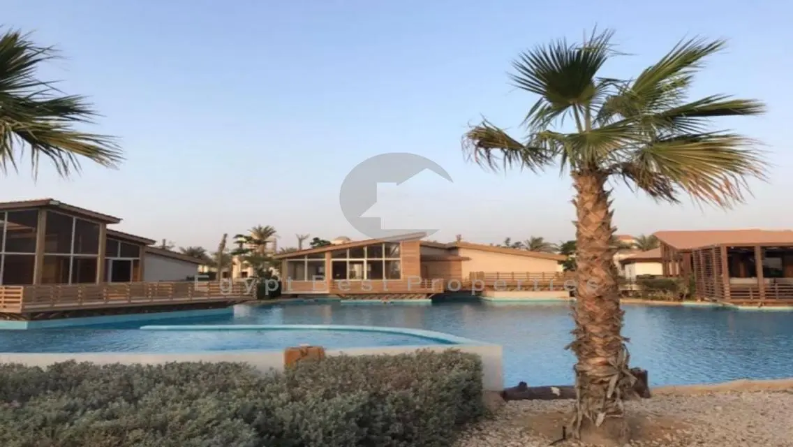 HYDE PARK /LIMITED OFFER /PHASE ONE /VILLAS /10YRS