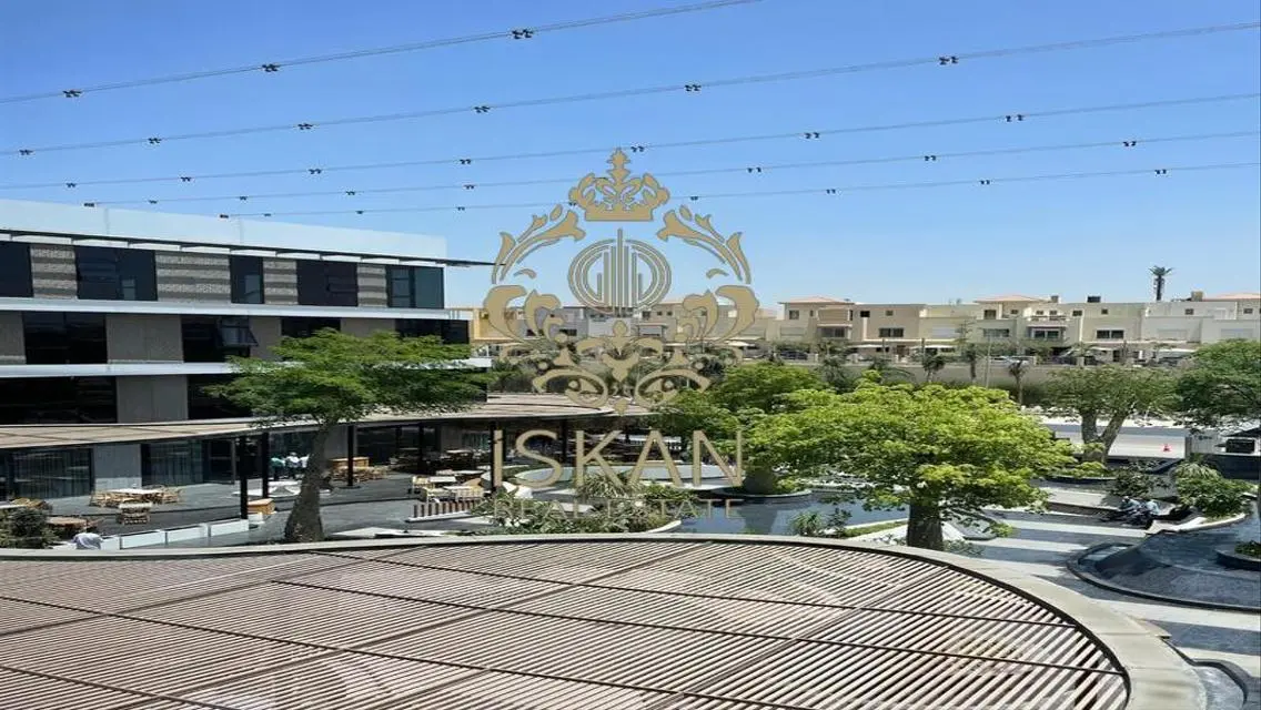 محل للايجار بأقل من سعر الماركت في جولف سنترال
