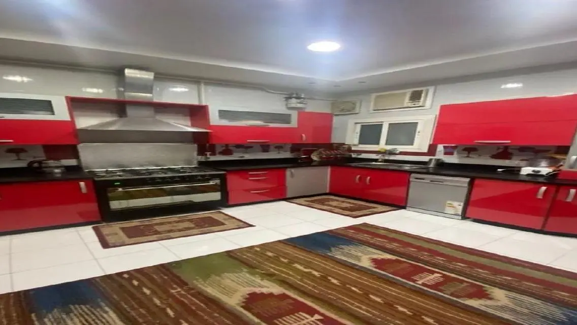 شقه مفروشه للإيجار بجاردن كمبوند الحياه هايتس