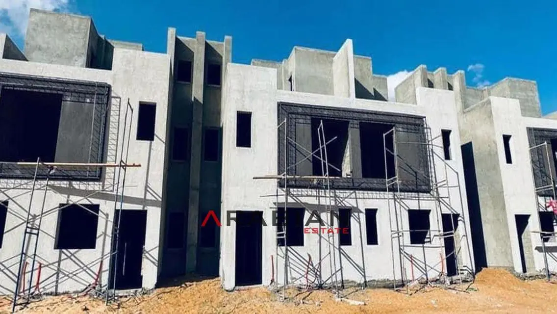 بخصم30% استلم فيلا 470م بمقدم 5% وقسط 10سنين
