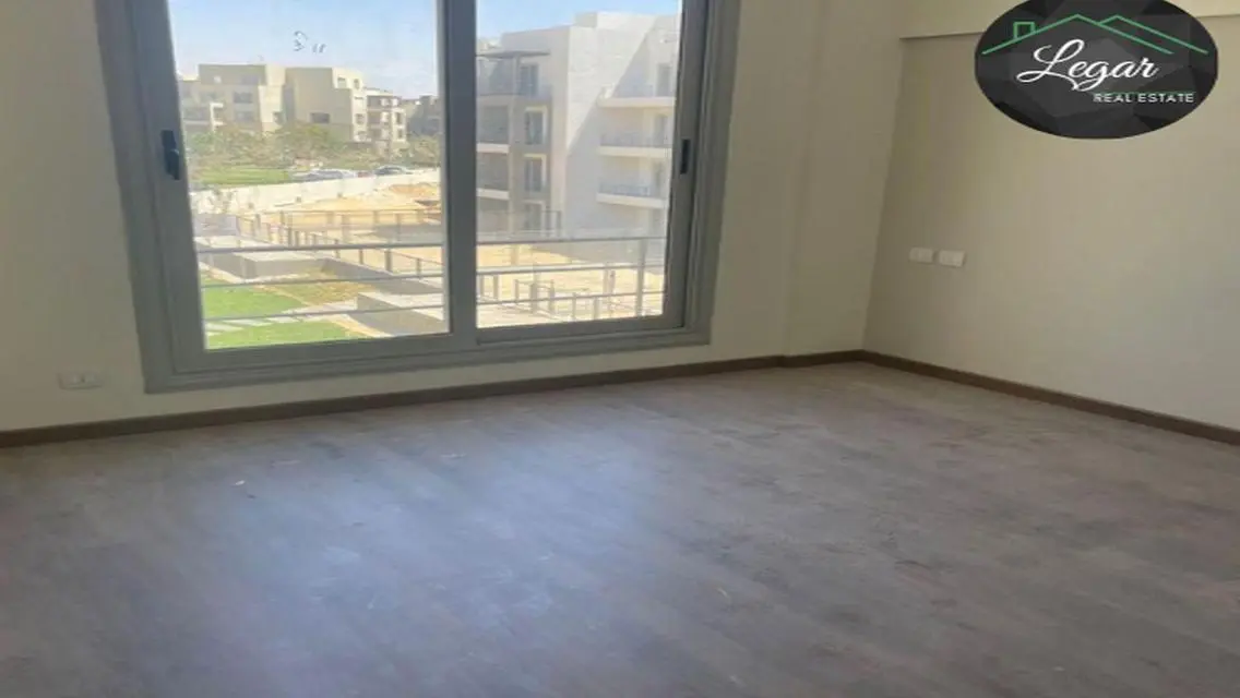 Luxury Apartment near Palm Parks