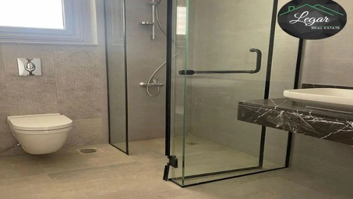 Luxury Apartment near Palm Parks