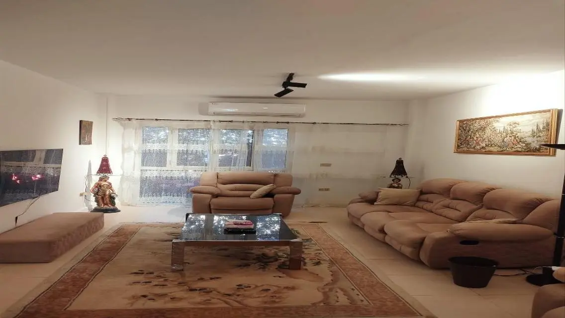 villa for rent a special price