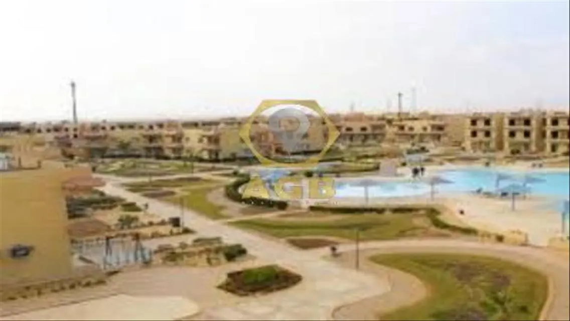 شالية فندقي 150م ارضي بجاردن ريجينا العين السخنة