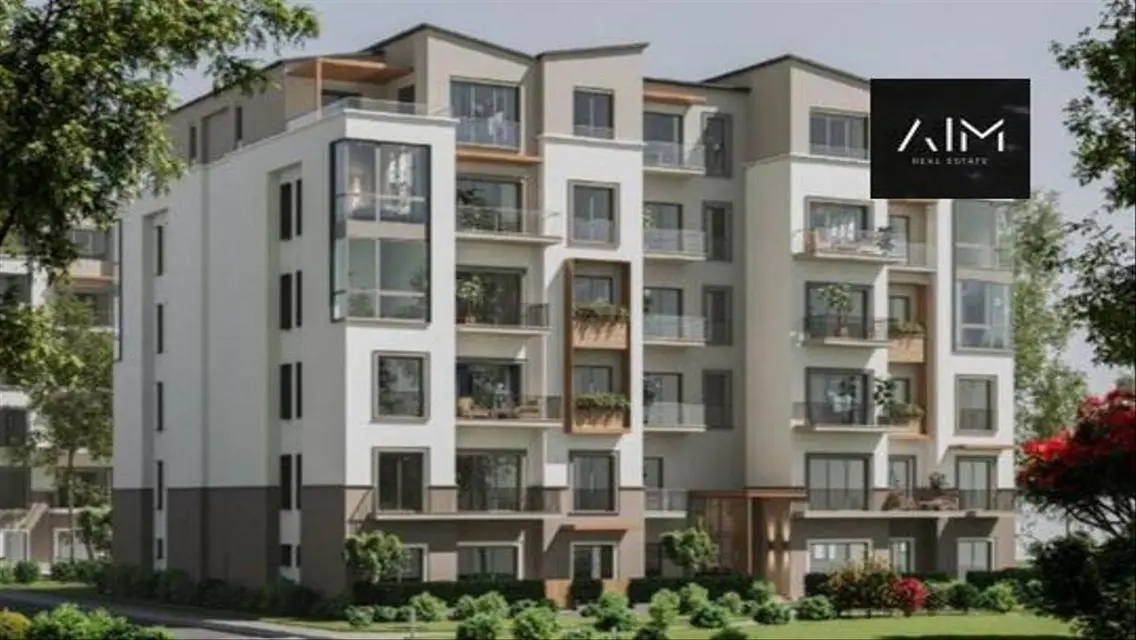 apt in hydepark new cairo dp 5%, 5 yr installments