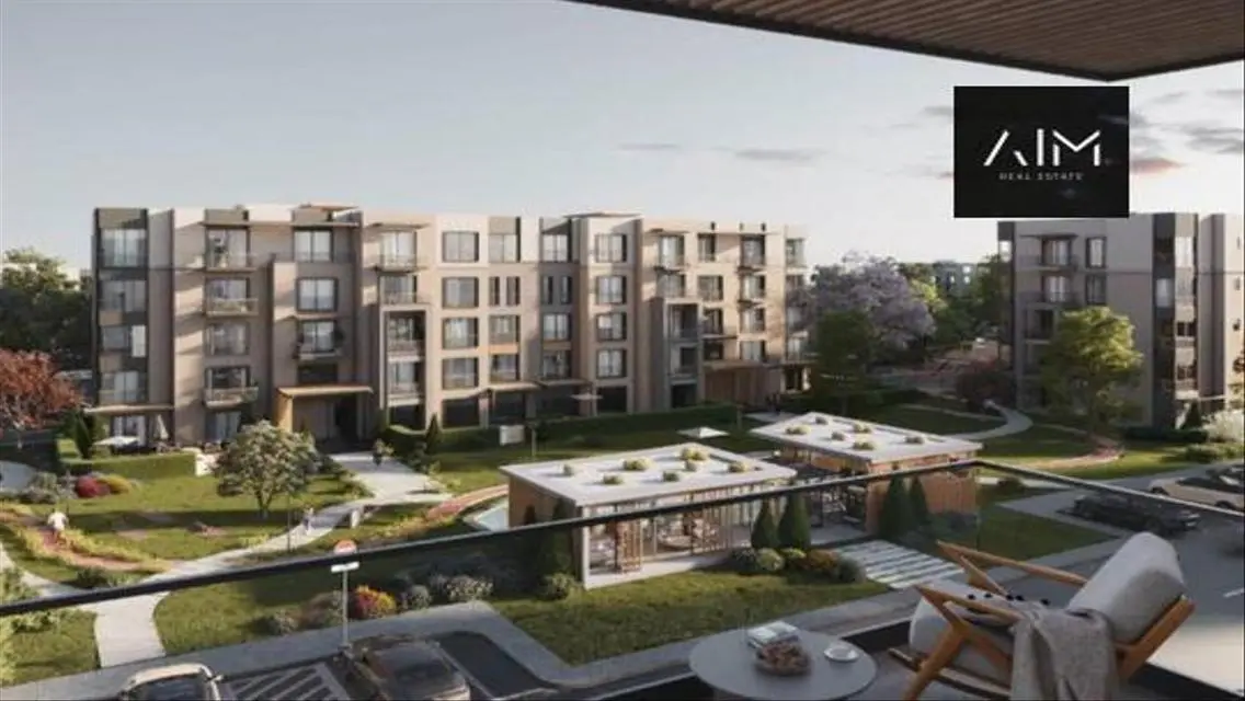 apt in hydepark new cairo dp 5%, 5 yr installments