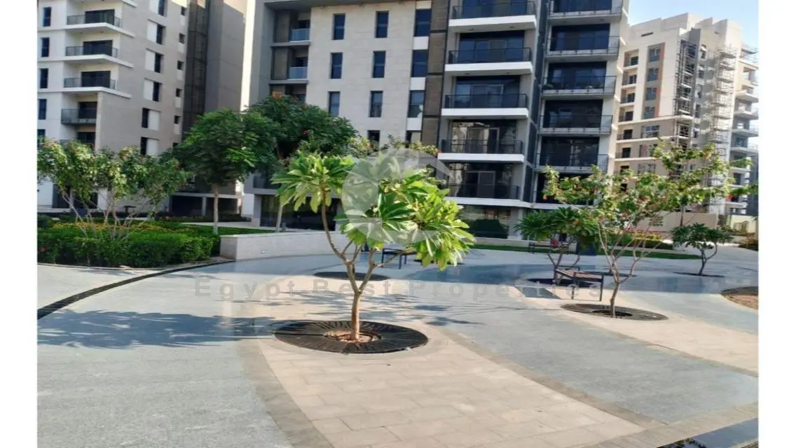 Apartment with a wide view of green spaces with 5%