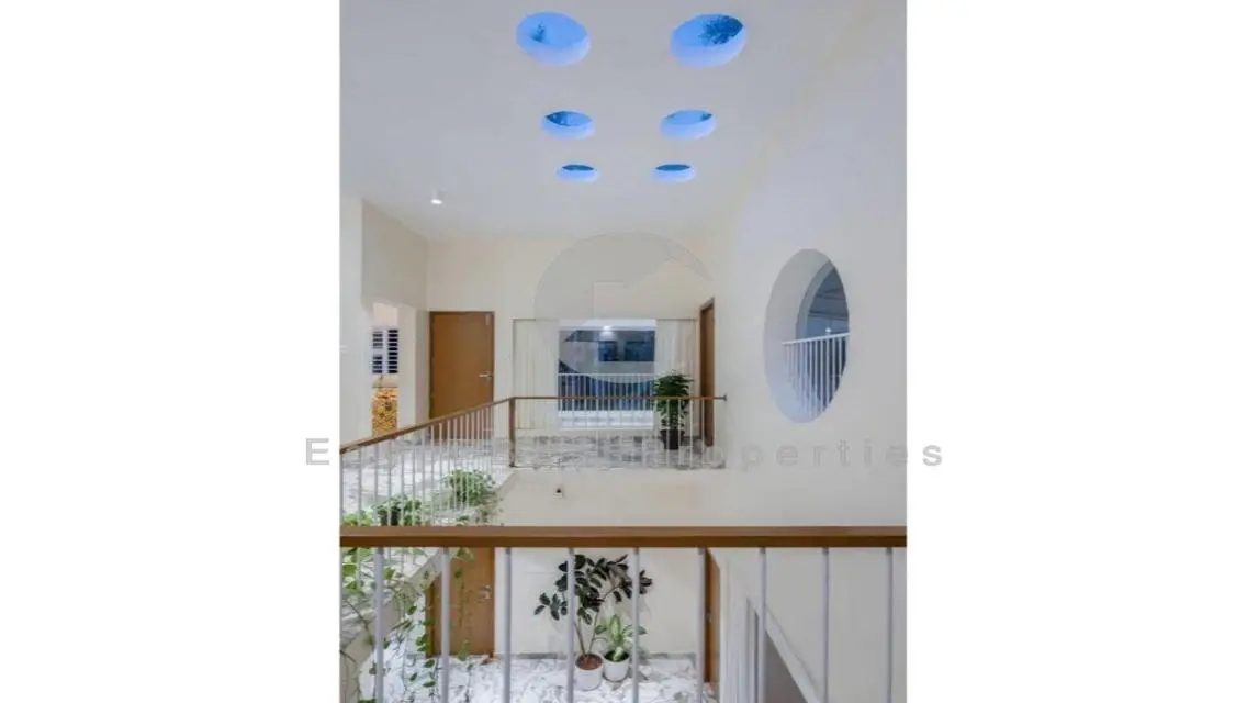 Apartment with a wide view of green spaces with 5%