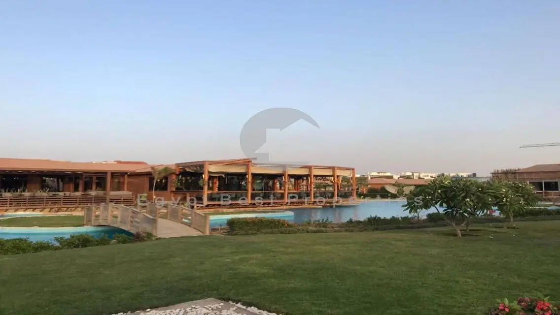 امتلك فيلا للبيع في هايد بارك بمقدم 5%