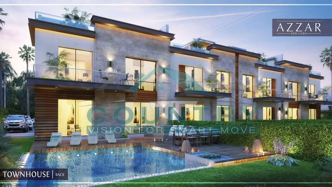 Town House Corner 300 sqm RTM with instalments.